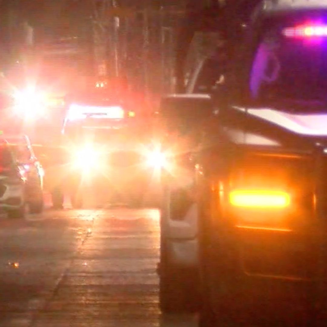 Un taxista de 40 años de edad resultó con lesiones de gravedad, tras un intento de asalto en las inmediaciones del Tianguis Dominical en Celaya, Guanajuato.